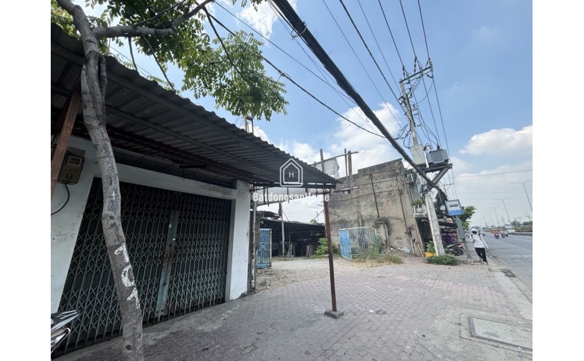 Mặt Tiền QL 1a Lô Góc Án Phú Đông Q12 - 3600m2 Dòng Tiền 70tr/th Chỉ 123 Tỷ TL